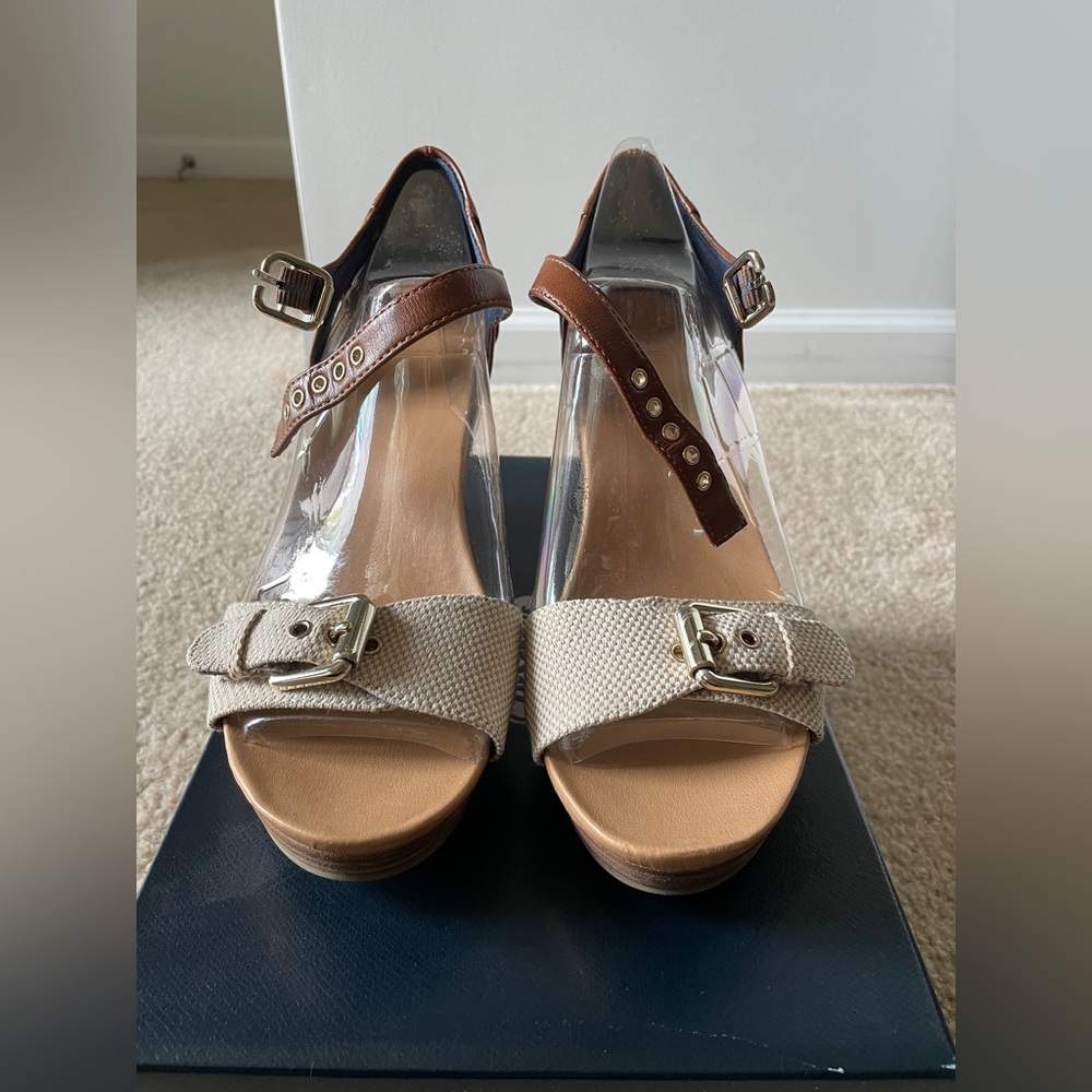 Molton Brown Dr. Scholl’s Wedge